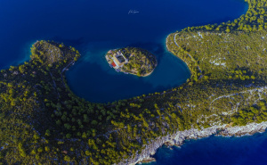 Otok Odiseja i drevnih legendi: Mistični Mljet kroz objektiv Borisa Trogrančića
