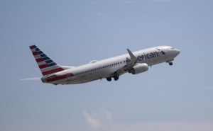 Panika na letu American Airlinesa: Laptop se zapalio, dramatičan poziv pilota