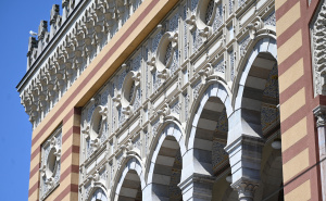 "Vratit će se knjige": Više od 1.200 ljudi traži povratak Biblioteke u Vijećnicu