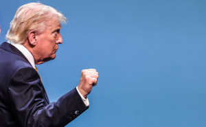 Trump tvrdi: Hormuški moreuz očišćen od mina