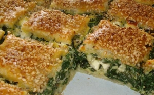 Grčka pita sa špinatom i fetom: Jednostavan recept za ukusan ručak