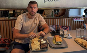 Dzeko uz ćevape uživa u Dubrovniku: "Ovo je najveći kompliment"