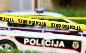 Teška nesreća kod Srebrenika: U sudaru autobusa i automobila više osoba povrijeđeno, dvije teže