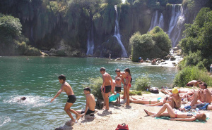 Biser iz BiH ponovo dobio veliko međunarodno priznanje: Vodopad Kravice među 12 top destinacija
