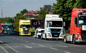 Počeo protest prijevoznika u Sarajevu, stigao i Edin Forto