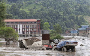 Od 17 članova porodice ostalo ih je šest: Potresna priča preživjelih nakon poplava u Nepalu