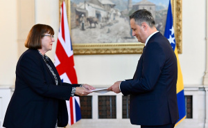 Nova britanska ambasadorica u BiH Dawn McKen predala akreditive u Predsjedništvu