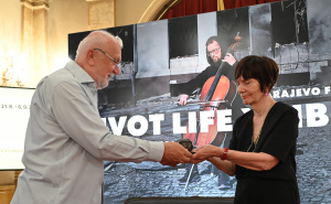 Svečanost u Narodnom pozorištu: Suada Kapić dobitnica nagrade "Susan Sontag"