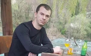 Uhapšen vozač koji je izazvao stravičnu nesreću kod Cazina: Troje djece životno ugroženo