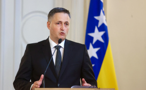 Bećirović: "Srbija je jedina na svijetu koja nakon 1945. godine odaje počast ratnom zločincu"