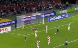 Bravo, Zmaju: Bajraktarević ušao s klupe i majstorski pogodio za PSV u pobjedi nad Ajaxom