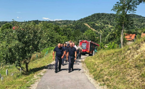 Tragedija u Tuzli: Vatrogasac preminuo nakon intervencije na gašenju šumskog požara