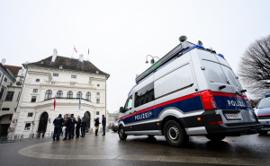Užas u Austriji: Žena preminula nakon što su je suprug i njegov prijatelj silovali u kući