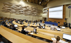Četrnaest zastupnika u Parlamentu BiH zatražili suspenziju tzv. specijalnih veza Srbije i RS