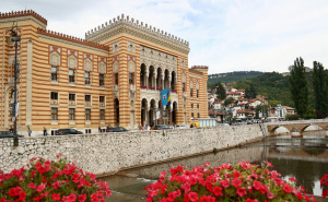 Zamjenica gradonačelnika Sarajeva: Bez obzira na vlasništvo, Vijećnica treba biti dom za knjige