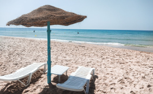 Sukobili se zbog ležaljke na plaži: Preminuo 82-godišnji muškarac