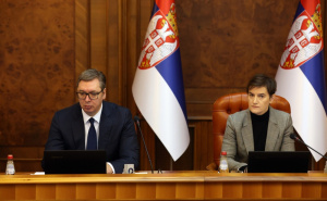 Vučić predao dužnost Ani Brnabić: Ona je sada - v.d. predsjednika Srbije