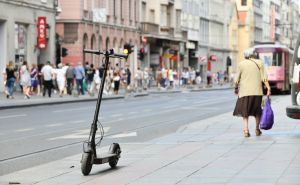 Profesor apelirao roditelje: "Ne kupujte djeci električne romobile, rađe im kupite skuter"