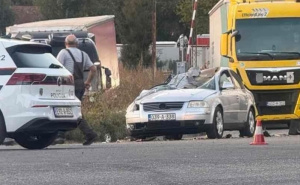 MUP objavio detalje nesreće u Rajlovcu: Poznato kako je Opel završio na krovu Passata