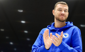 Džeko poslao poruku medijima: "Čuvajte ovu djecu"