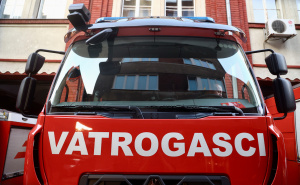 Požar na prostoru nekadašnjeg Sarabona na Stupu, vatrogasci uspješno intervenisali