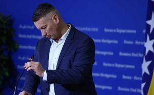 Maja Nešić umjesto Nenada: Kako bi kompenzacijski mandat DNS-a mogao ostati u porodici