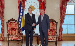 Predsjednik Turske Erdogan uputio čestitku Denisu Bećiroviću nakon Općih izbora