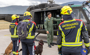 Psi koji spašavaju živote prošli posebnu obuku s helikopterima EUFOR-a