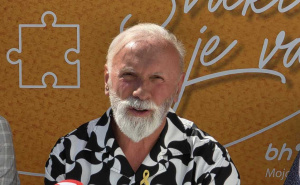 Ostavi me danas, ostavi me juče: Ljubavni hit Dine Merlina koji živi dan danas