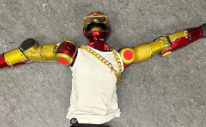 Njemačka policija zaplijenila robota koji je seksualno uznemiravao tinejdžerku?