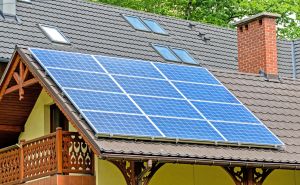 Objavljen javni poziv: Građani BiH mogu dobiti do 7.000 KM za ugradnju solarnih panela