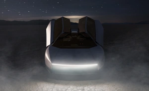 Elon Musk predstavio novi Teslin Roadster: Skače preko automobila i izvodi salto