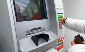 Stižu nova pravila za bankomate: Podizanje novca bi moglo biti lakše