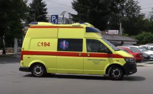 Tragedija izbjegnuta 'za dlaku': Metak probio staklo vozila i ranio medicinskog tehničara