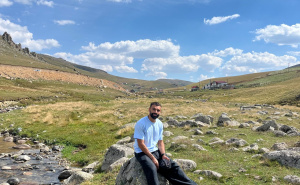 Zbog Salahove fotografije nastala prava pomama: Turisti čekaju u redovima zbog običnog kamena