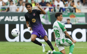 Nezadrživa Barcelona na - devet od devet: Betis počašćen "petardom", magija Yamala obilježila meč