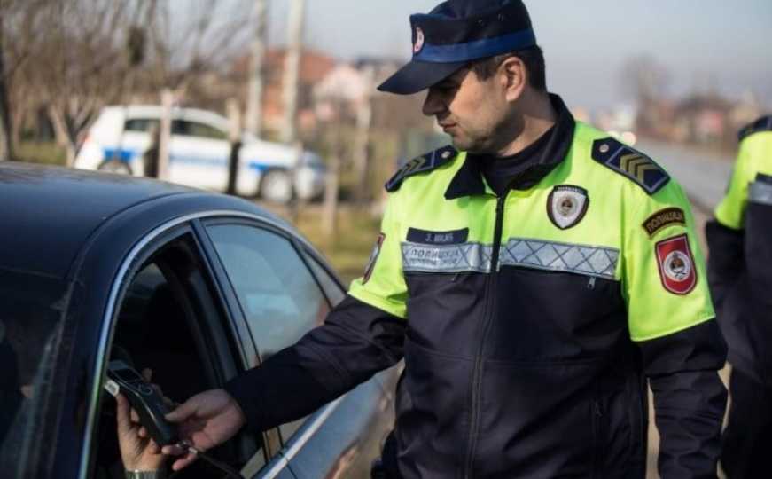Vozač kamiona uhvaćen sa skoro 4 promila alkohola u krvi: Policija ga odmah uhapsila