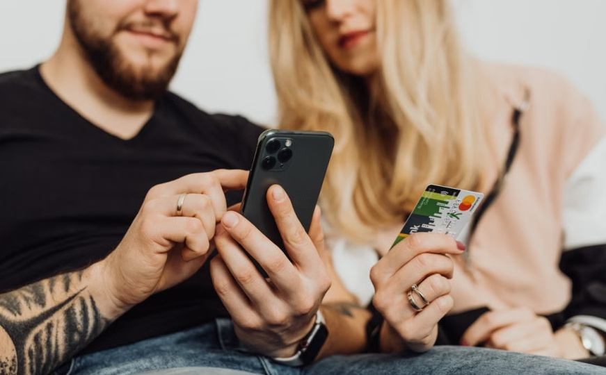 Federalni inspektori poslali važnu poruku za sve koji kupuju preko Facebooka i Instagrama