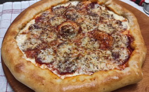 Domaću pizzu učinite još ukusnijom: Tajna je u jednom triku