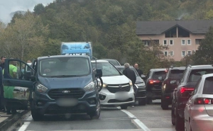 Lančani sudar na cesti Konjic-Jablanica: Tri vozila učestvovala u nesreći