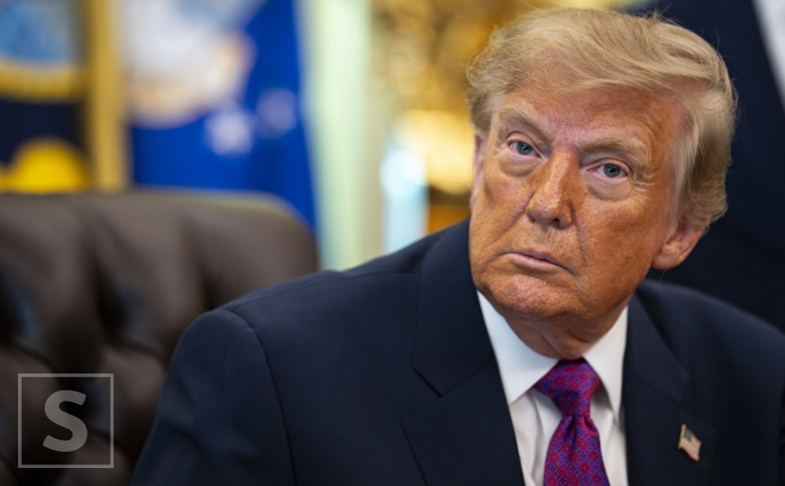 Bivša misica optužila Trumpa: U cijelu priču ponovo uključen Jeffrey Epstein, Bijela kuća demantira