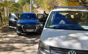 Državljanin Turske uhapšen na granici BiH: U automobilu prevozio šest stranih državljana