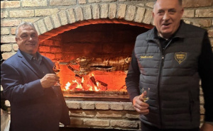 Na druženju u Banjoj Luci dva pala evropska desničara : Dodik i Orban uz vatru, ražanj i sjećanja