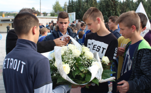  / Muk i tišinu presijecali su jecaji i plač: Na groblju Bare sahranjen dječak s Dobrinje, FOTO: Radiosarajevo.ba
