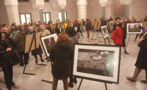  / U Vijećenici predstavljena izložba fotografija 'U kuhinji' autora Ivana Hrkaša, FOTO: Radiosarajevo.ba