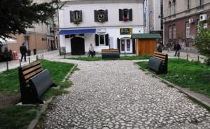  / U parku At mejdan postavljeno 18 modernih klupa, FOTO: Starigrad.ba