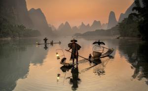  / Sjajne fotografije iz zraka u zoru: Očaravajući prizori magle iznad Kineskog zida, FOTO: Daily Mail