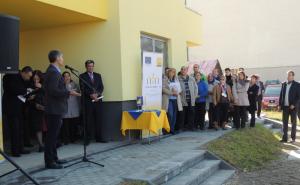  / Tuzla: Uručeni ključevi stanova porodicama koje su u stanju socijalne potrebe, FOTO: Grad.tuzla.ba