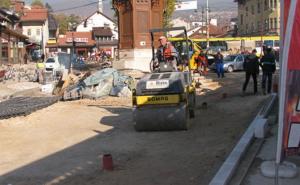  / Baščaršijski trg će dobiti nove klupe, FOTO: Starigrad.ba