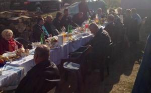  / Ilijaš: Na otvorenju puta u Bioči muzika, pjesma i meza, FOTO: Facebook